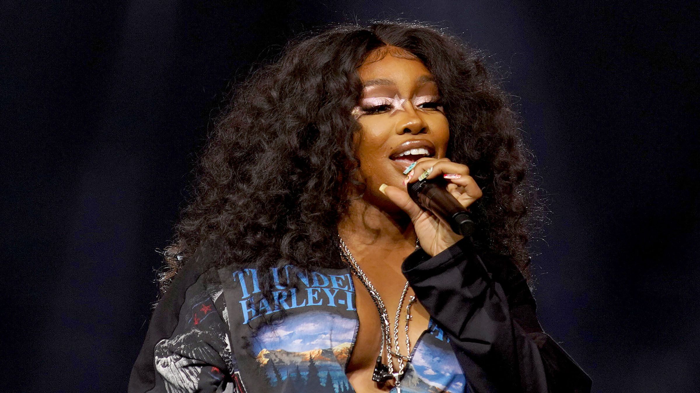SZA Reveals Reason She's 'Pissed' About Her Old Albums | News - Vimarsana News
