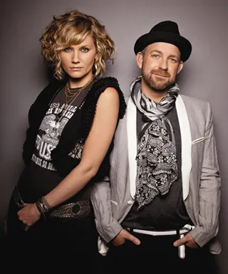 Track 10 - Sugarland - &quot;Stand Up&quot;&nbsp;(Photo: Universal Music Nashville Records)