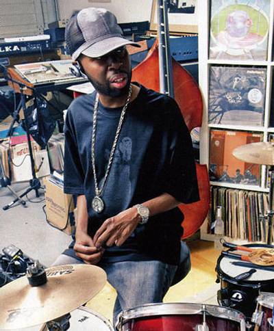 J. Dilla - Late, legendary Detroit MC-producer J. Dilla split from his Detroit crew Slum Village around 2002 to focus on his solo career and act as producer for other artists, including Common, De La Soul and Ghostface Killah, though he still contributed beats for some of SV's subseqent projects.