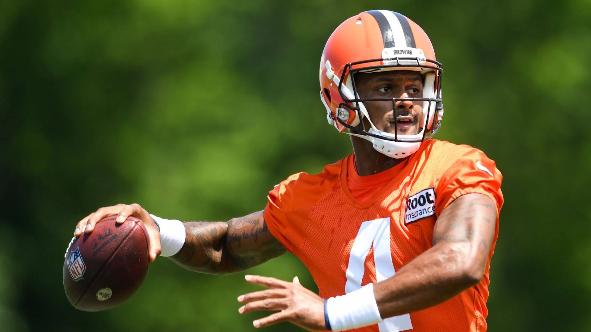 Cleveland Browns quarterback Deshaun Watson settles for 11-game suspension  - CBS News