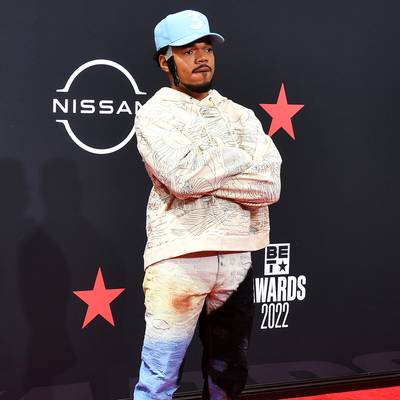 BET Awards 2022 | Red Carpet Gallery Chance the Rapper | 1080x1080