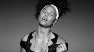 Alicia Keys's Latest Video Goes Hard - Alicia Keys just dropped a black-and-white music video to accompany her latest single, "In Common," which dropped earlier this month. The single is a rhythmic combination of Afrobeat and Latin music with an underlying message pushing for individuality. &nbsp;