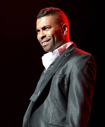 All Smiles - Ginuwine took a moment to soak up some love from the audience. (Photo: Earl Gibson/BET/Getty Images for BET)