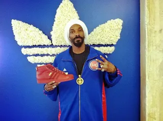 Snoop Lion @snoopdogg - Snoop Lion shares the spotlight with these dope red Adidas. (Photo: instagram/snoopdogg)
