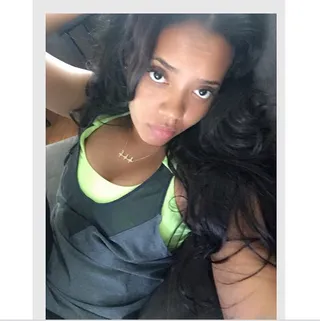 Angela Simmons @angelasimmons - Angie says she wasn't feeling well when she snapped this pic. Regardless of her bare face, we would never guess that the fashion designer was having an off day.&nbsp;(Photo: Angela Simmons via Instagram)