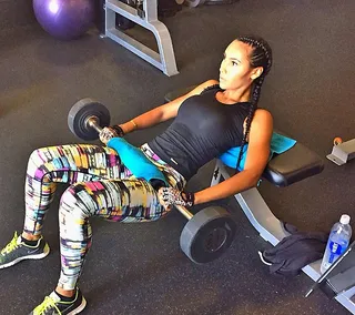 Shaniece Hairston&nbsp;@shanieceh - The model starts her week off on a high note with some intense weightlifting. Workouts shouldn't be all cardio; be sure to squeeze in some muscle-sculpting moves, too.(Photo: Shanieceh via Instagram)