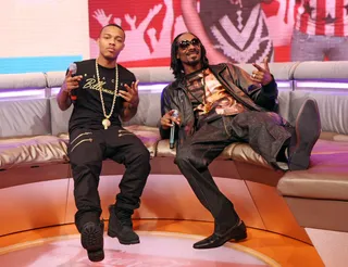 Sit Back - Host Bow Wow with Uncle Snoop. (Photo: Bennett Raglin/BET/Getty Images for BET)