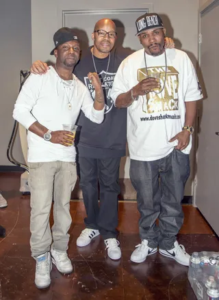 Legendary - Rap legends Warren G and Krayzie Bone from Bone Thugs-N-Harmony hit the stage at Brooklyn Bowl.(Photo: WENN.com)