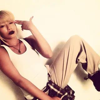 Keri Hilson @dreamincolor - It's Ker-...T-Boz baby! Singer&nbsp;Keri Hilson threw on her &quot;T-Boz&quot; duds from her &quot;Pretty Girl Rock&quot; video while watching the premiere of Crazy Sexy Cool: The TLC Story with her girls.(Photo: Instagram via Keri Hilson)