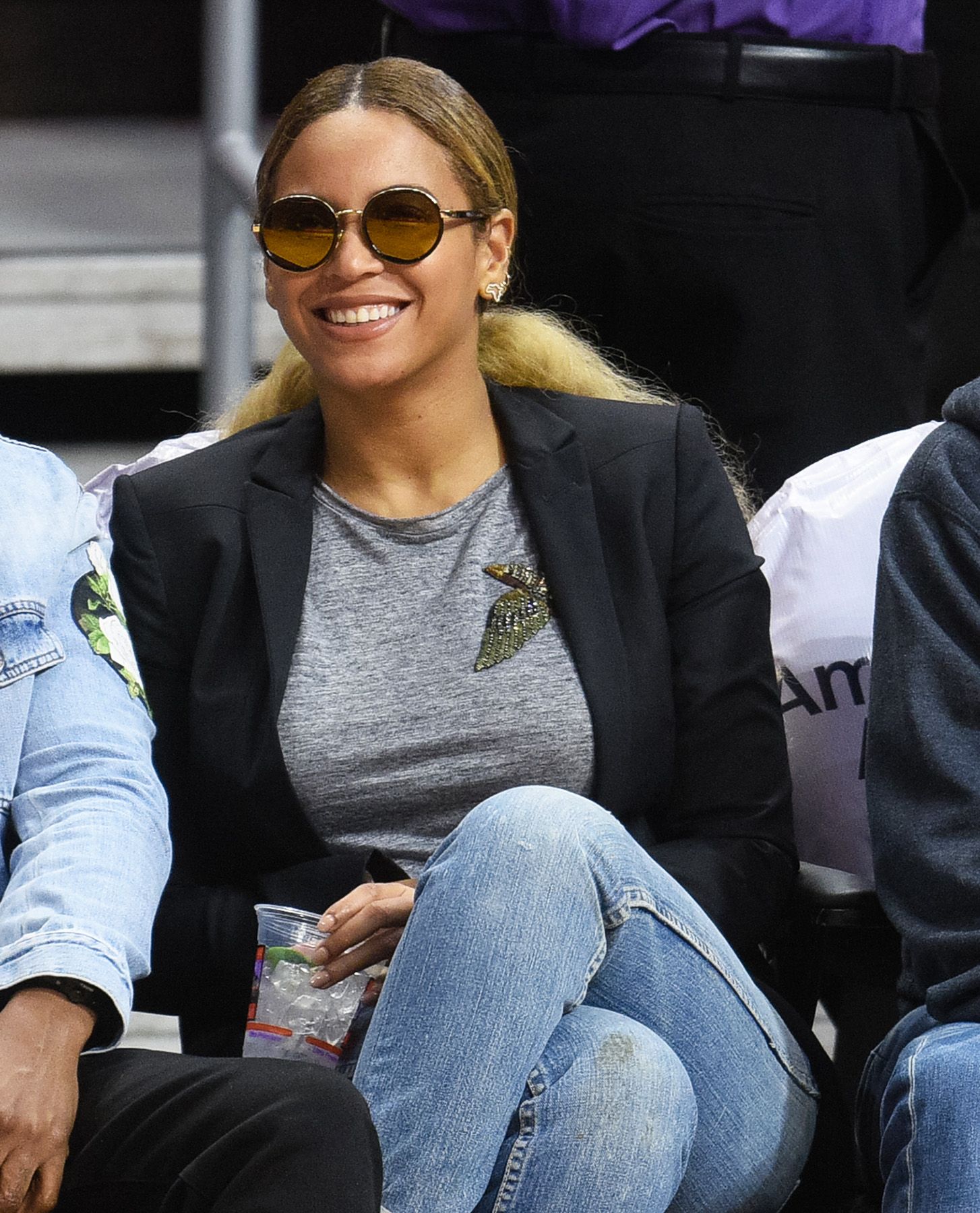 Oh My: Beyoncé Has Another Curvy Cousin Slaying Social Media | News | BET