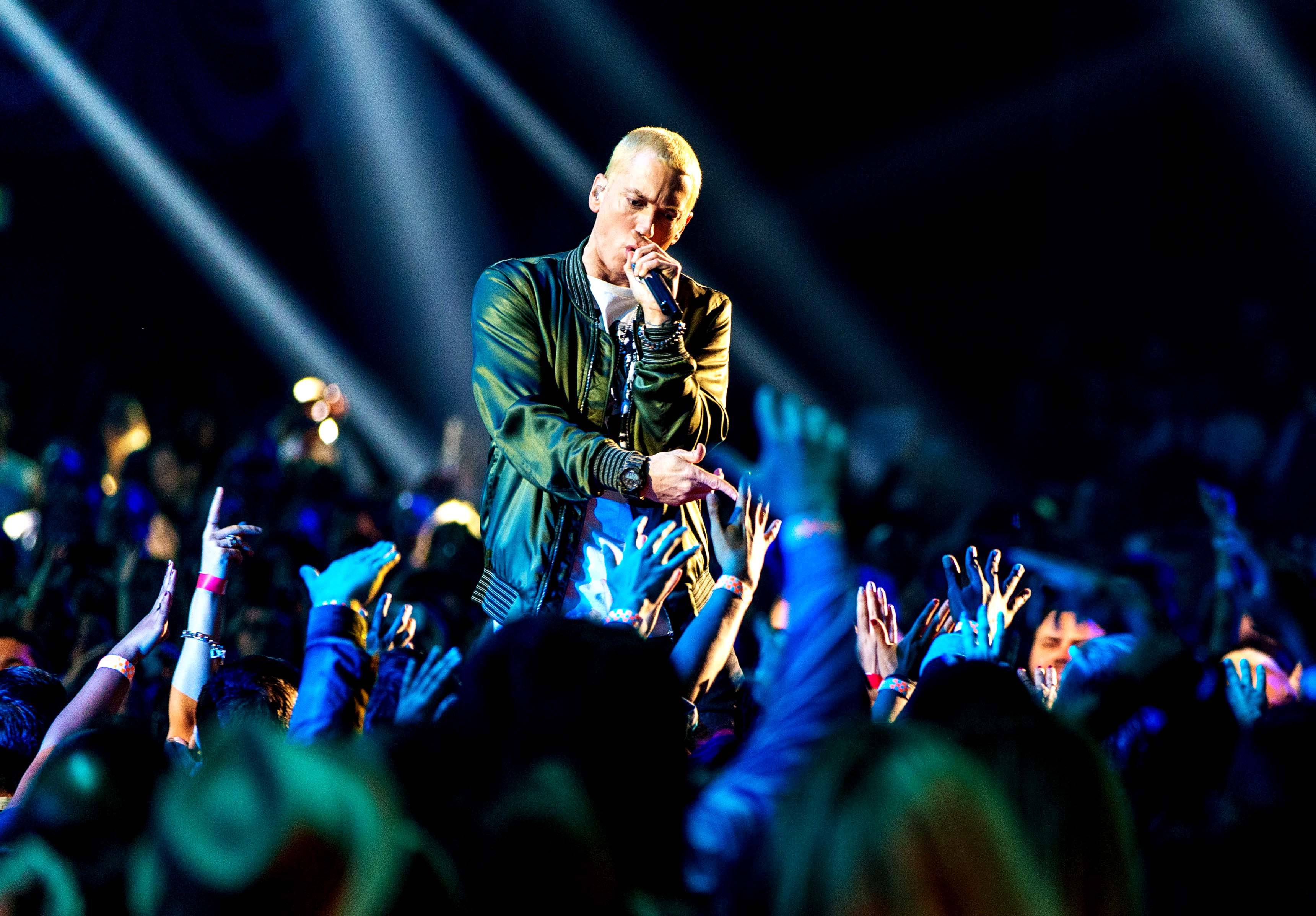 Eminem69: The Hidden Message You Missed - uh22s05