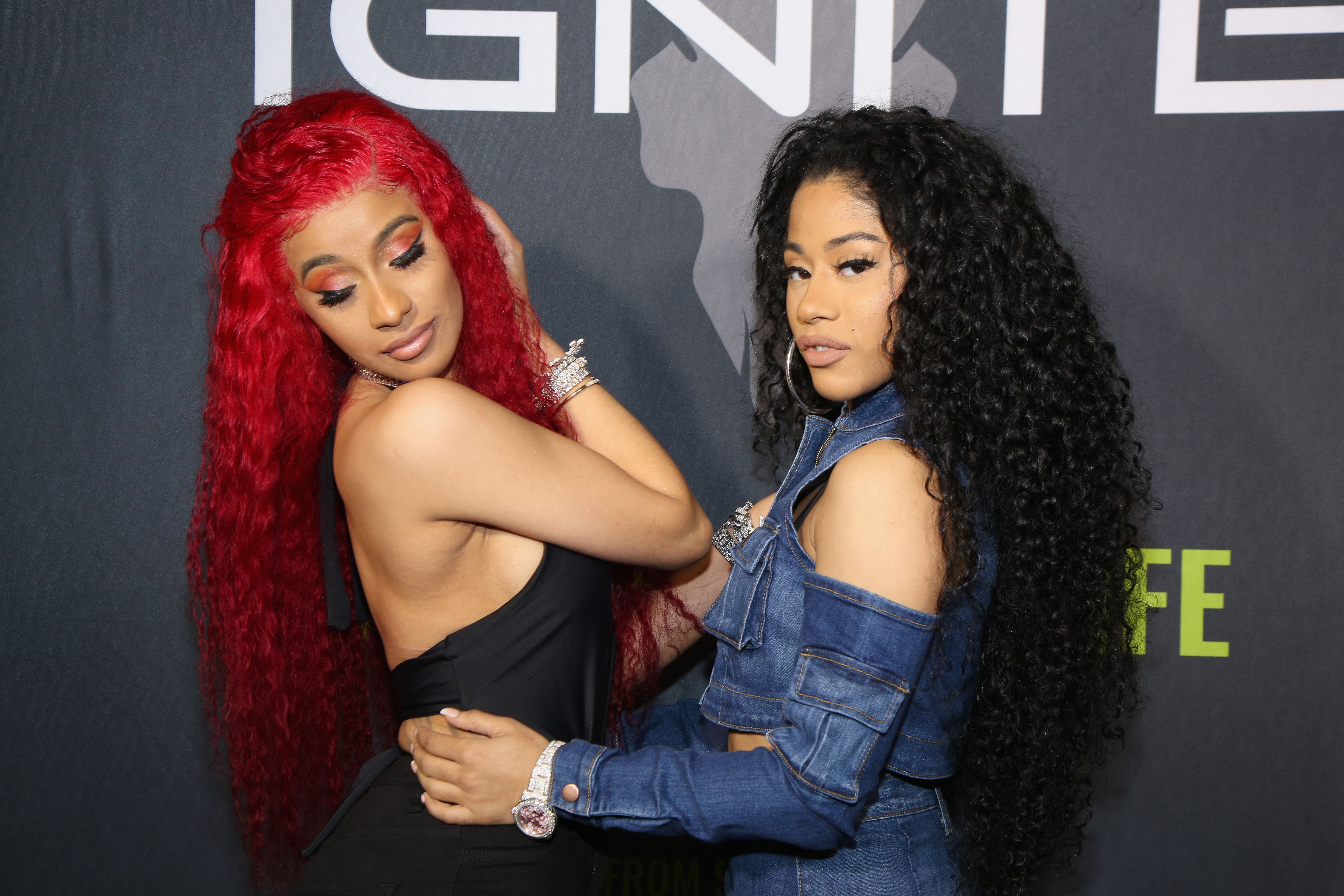 Cardi B Gets Her Make-Up Done By Little Sister Hennessy Carolina | News ...