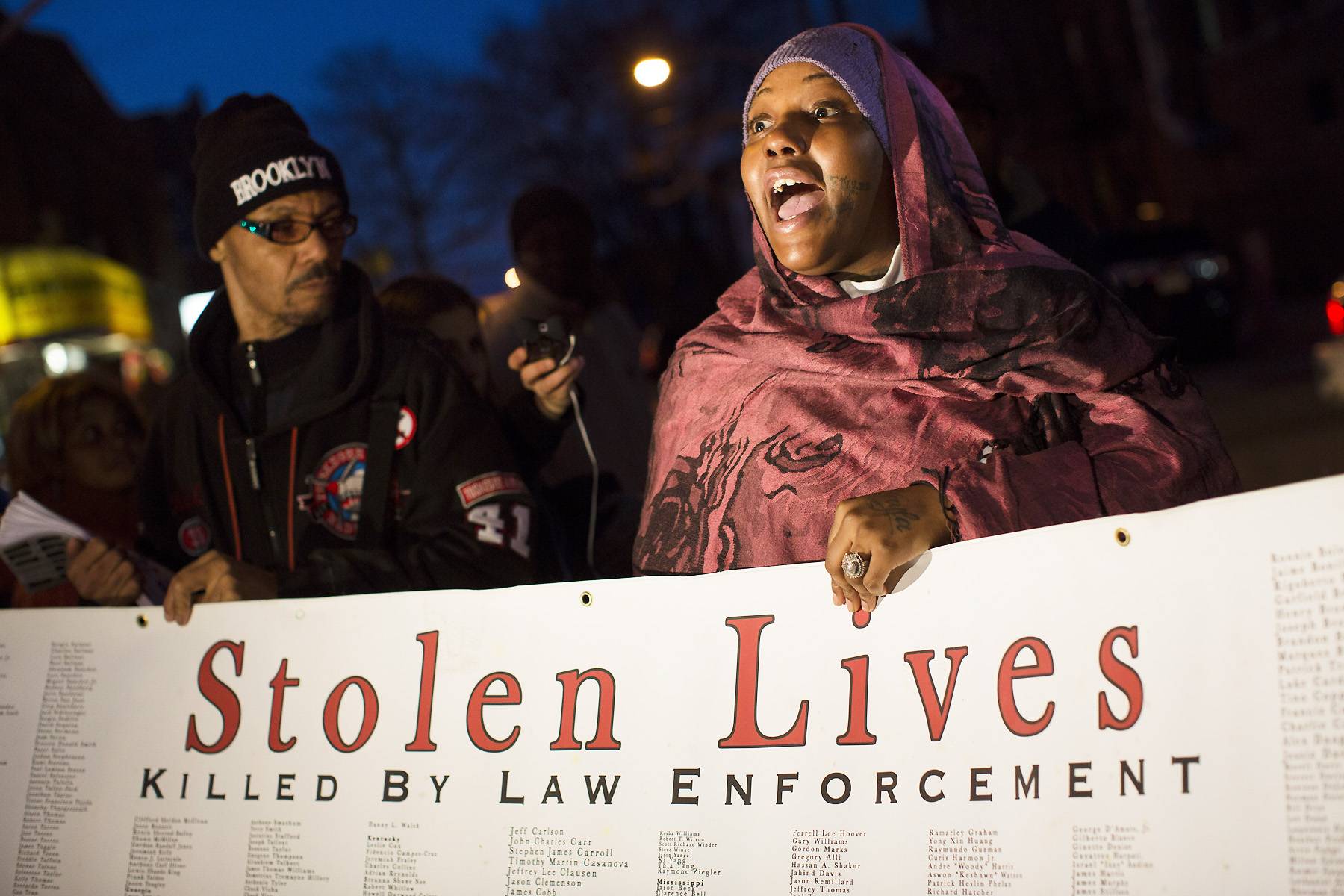 Second Night Of Protests Image 6 From Unrest In Brooklyn Protesters Clash With Police Over