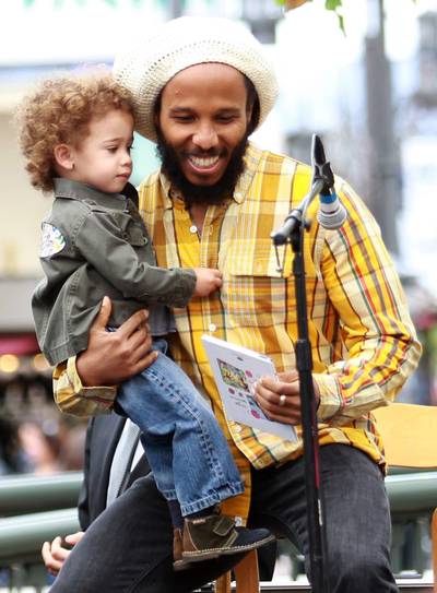 Daddy Dear - Ziggy Marley promotes his new children’s book, I Love You Too, in Hollywood with his young son, Abraham.&nbsp;(Photo: Forty Seven/WENN.com)
