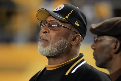 Another NFL Death - - Image 1 from Sports Rewind: Former Steeler