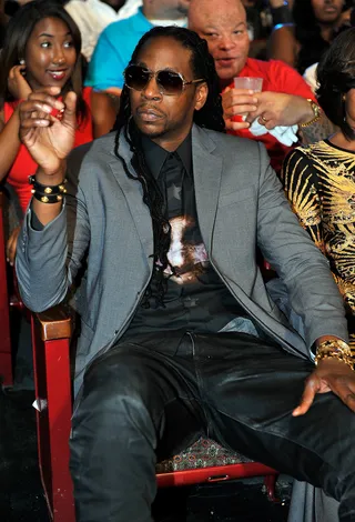 Cleans Up Nice - Keeping casual yet chic with his grey blazer, 2 Chainz showed off his fashionably inclined side for the night.   (Photo: Moses Robinson/BET/Getty Images for BET)