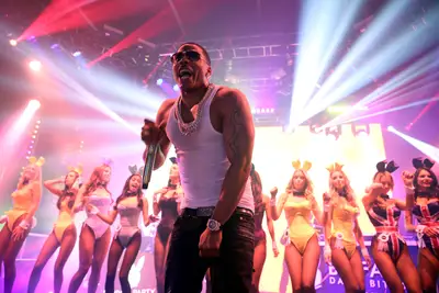 Nelly and His Bunnies - Nelly's backup threatened to steal the show during his performance at the Playboy Party at the Bud Light Hotel Lounge in New York City.(Photo: Chelsea Lauren/Getty Images for Playboy)