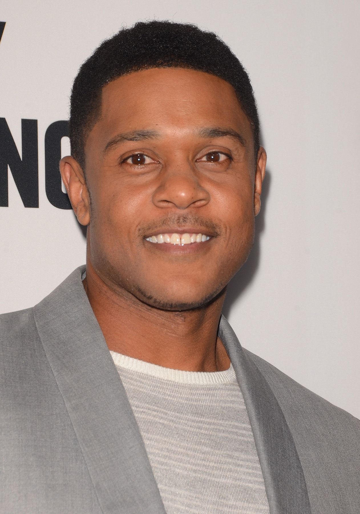 The Story Behind His - Image 1 from 15 Things You Didn't Know About ...