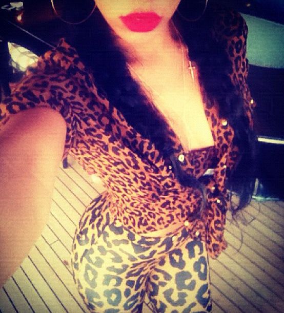 Double Trouble - Sexy - Image 7 from Rihanna's 15 Hottest Instagram