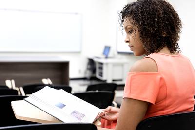 DO Go to Class - All of your classes will include attendance as part of your participation grade. Don't jack up your grade for something as simple as not showing up.   (Photo: Hill Street Studios/Blend Images/Corbis)
