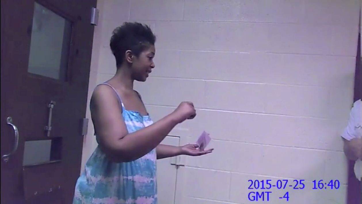 News, 2015, national news, police brutality, criminal justice, Ralkina Jones