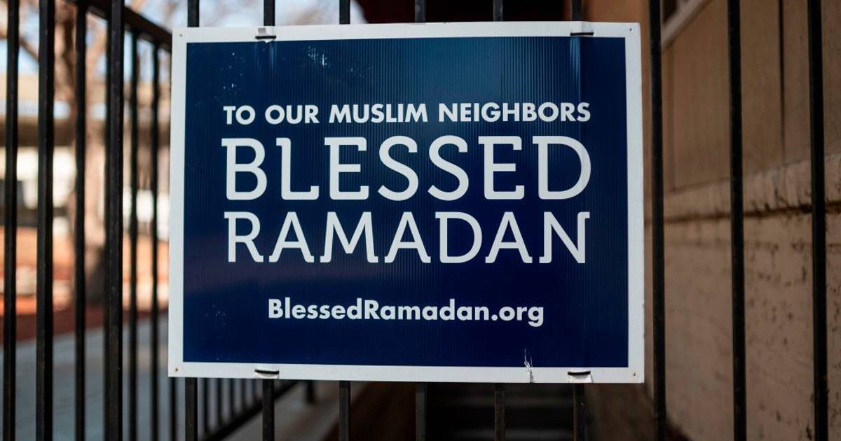 Minneapolis Mosque Broadcasts Ramadan Call To Prayer Five Times A Day