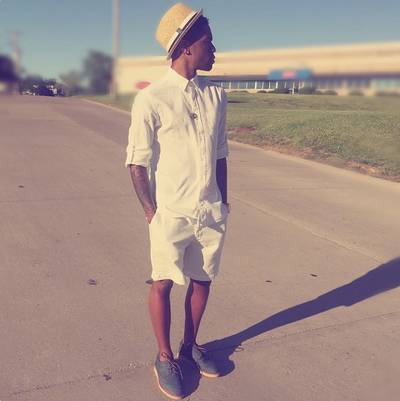 Wearing White Well - Cool. Calm. Keeping it swaggy.   (Photo: Lil Shawn AKA Tab via Instagram)&nbsp;