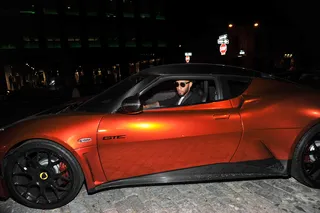 Seeing Red  - Swizz Beatz rolls up to Nas' Life Is Good party in style.  (Photo: Mike Coppola/Getty Images for Moet Rose)