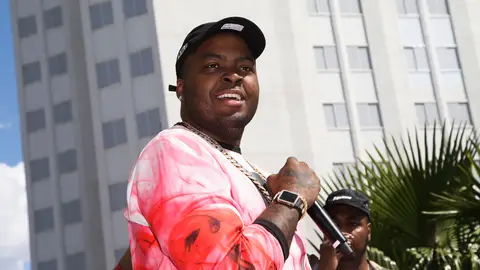 LAS VEGAS, NV - MAY 14:  Rapper Sean Kingston performs at Sky Beach Club at the Tropicana Las Vegas on May 14, 2016 in Las Vegas, Nevada.  (Photo by Gabe Ginsberg/Getty Images)