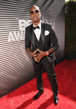 Tyrese - This dapper gentleman takes the classic route in a Vivienne Westwood tuxedo and Tom Ford shoes.  (Photo: Kevin Mazur/BET/Getty Images for BET)