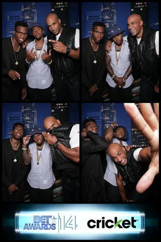 International Players Anthem - It's not every day that three guys who are talented in three different sports are together to present an award. Boris Kodjoe was born in Austria and was a college tennis champ; DeSean Jackson is an American football player who plays for the Washington Redskins; and Daniel Sturridge is an English soccer player. In England, soccer is known as football, which makes things kind of complicated with DeSean.  (Photo: Cricket Wireless BET AWARDS Booth)