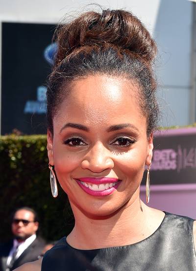 Latarsha Rose  - The actress sports the best look for the scorching LA heat: an updo. She perfectly complements her tresses with a bright lip and subtle smoky eye.  (Photo: Alberto Rodriguez/BET/Getty Images for BET)