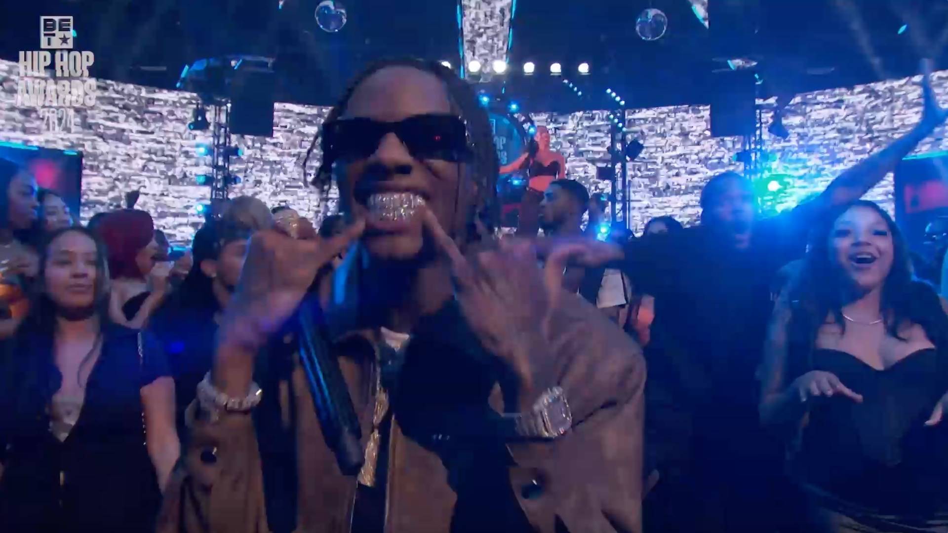 Soulja Boy and Roscoe Dash Perform a Medley of Hits - BET Soulja Boy and Roscoe Dash Perform a Medley of Hits - BET