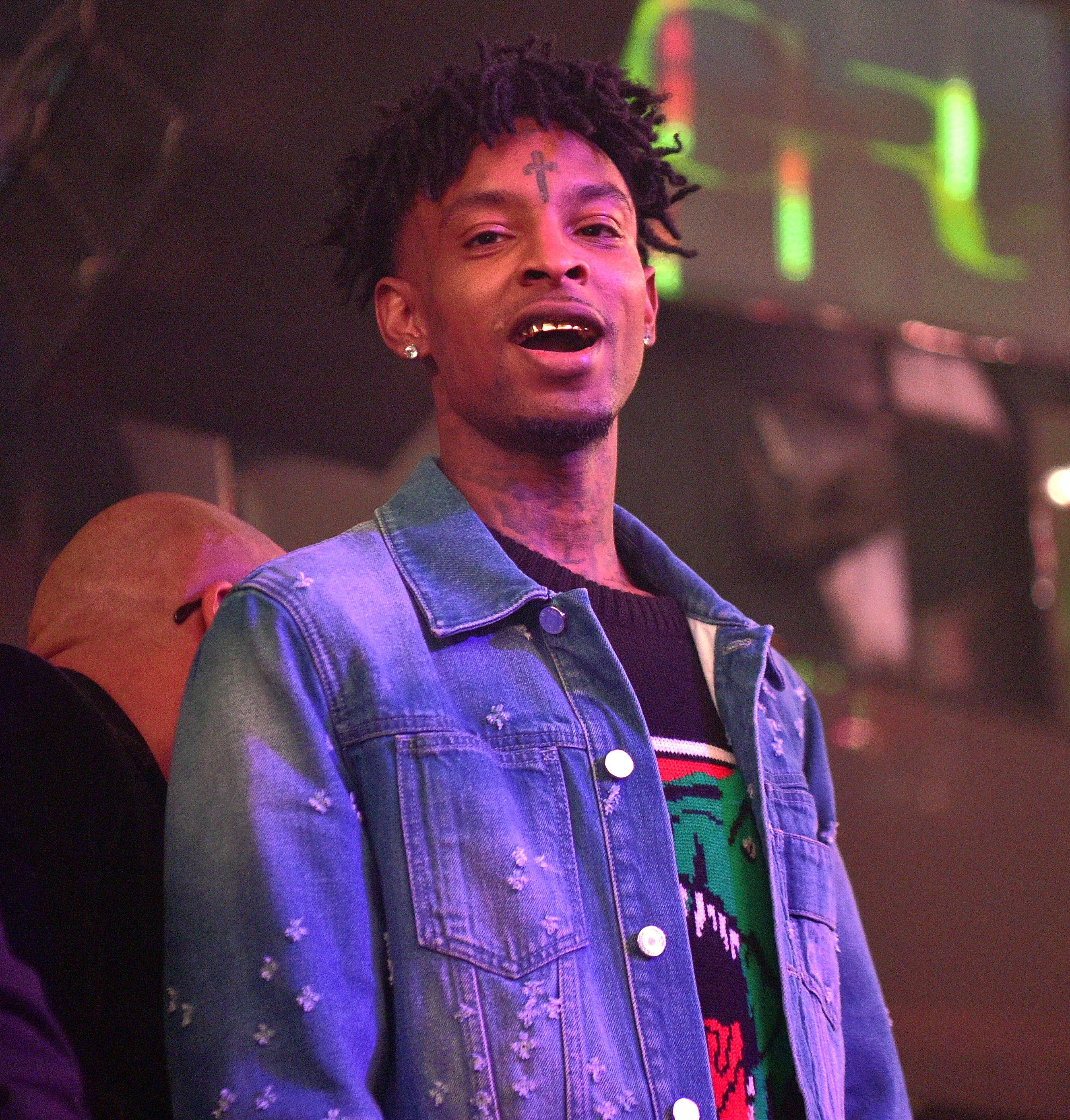 How To Dress Like 21 Savage: Embracing His Favorite Clothing