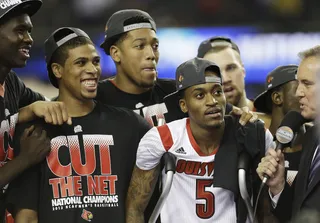 /content/dam/betcom/images/2013/04/Sports/040913-sports-louisville-ncaa-wins-celebrates-champs-kevin-ware.jpg