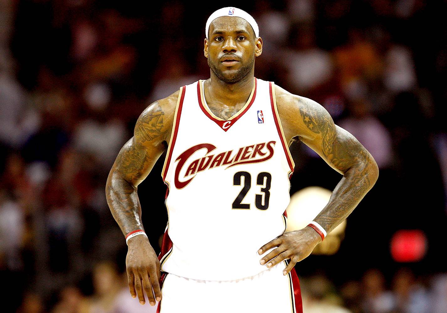 LeBron James Announces Return to No. 23 with Cleveland Cavaliers