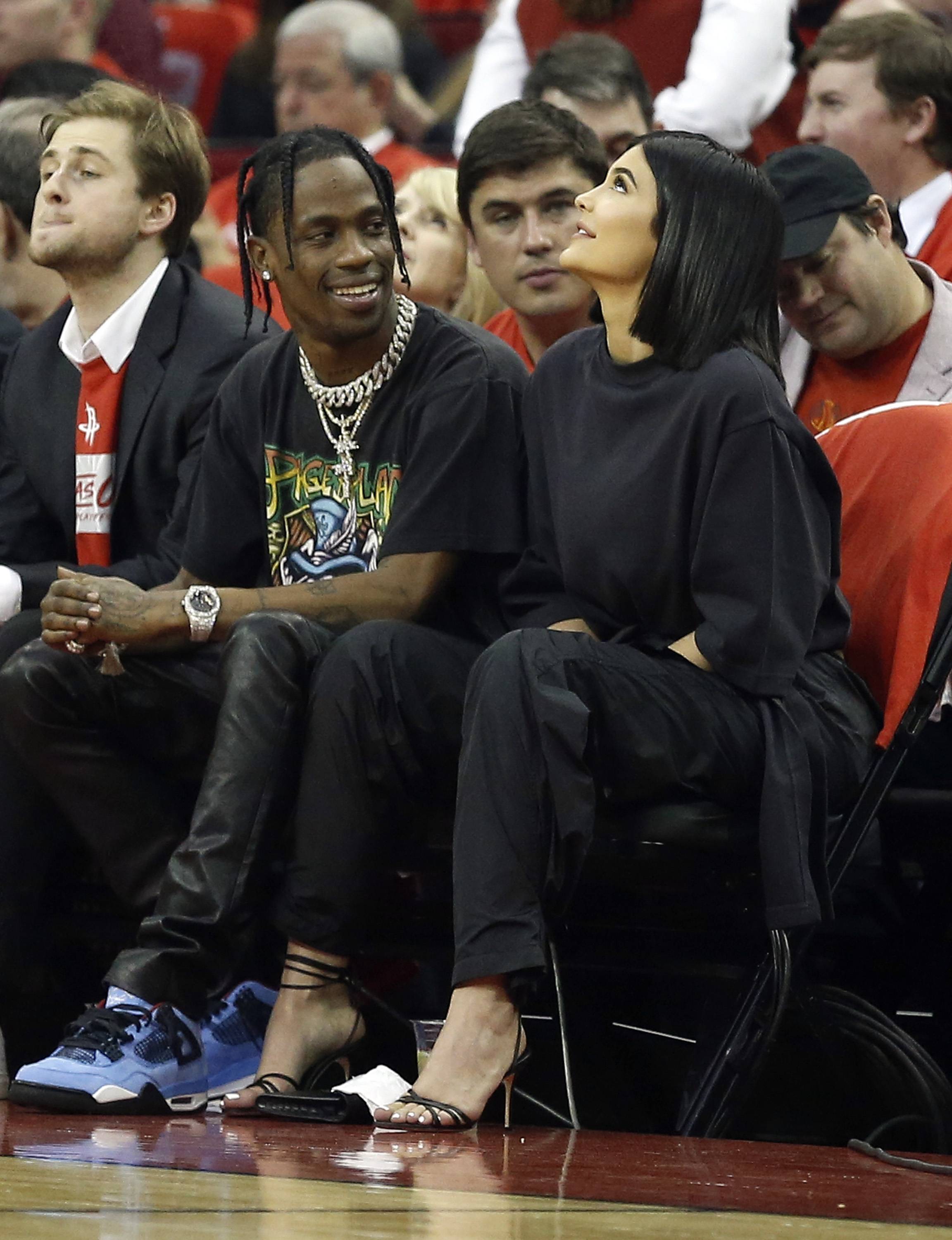 Travis Scott Makes First Appearance Since Stormi's Birth at Houston Rockets  Game