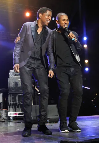 Powerhouses - Kenny &quot;Babyface&quot; Edmonds and Usher performed onstage at the 11th Annual Jazz in the Gardens Music Festival in Miami.(Photo: Mychal Watts/Getty Images for Jazz in the Gardens)