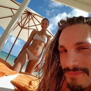 Zoe Saldana - The actress and her husband Marco Perego soak up some sun — and look really good doing it.(Photo: Zoe Saldana via Instagram)