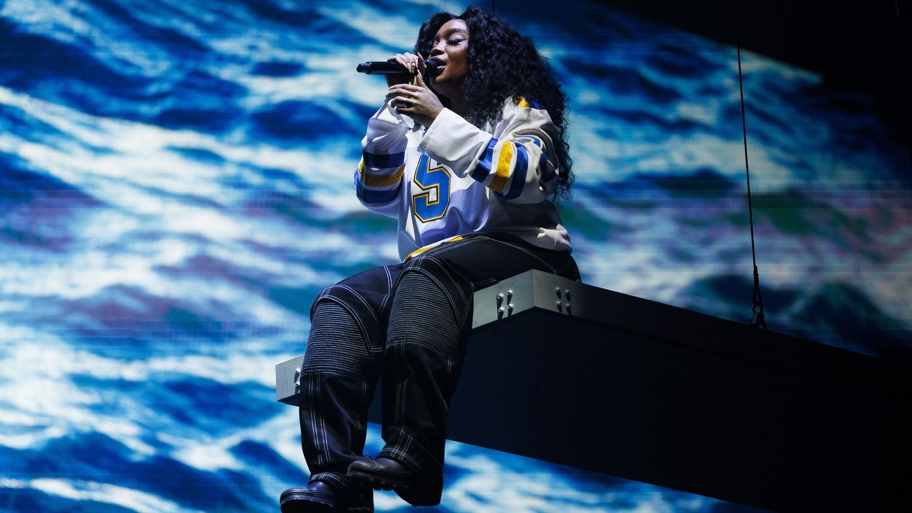 Soul Train Awards 2023: Visual Masterpieces: Exploring SZA's Top Music ...