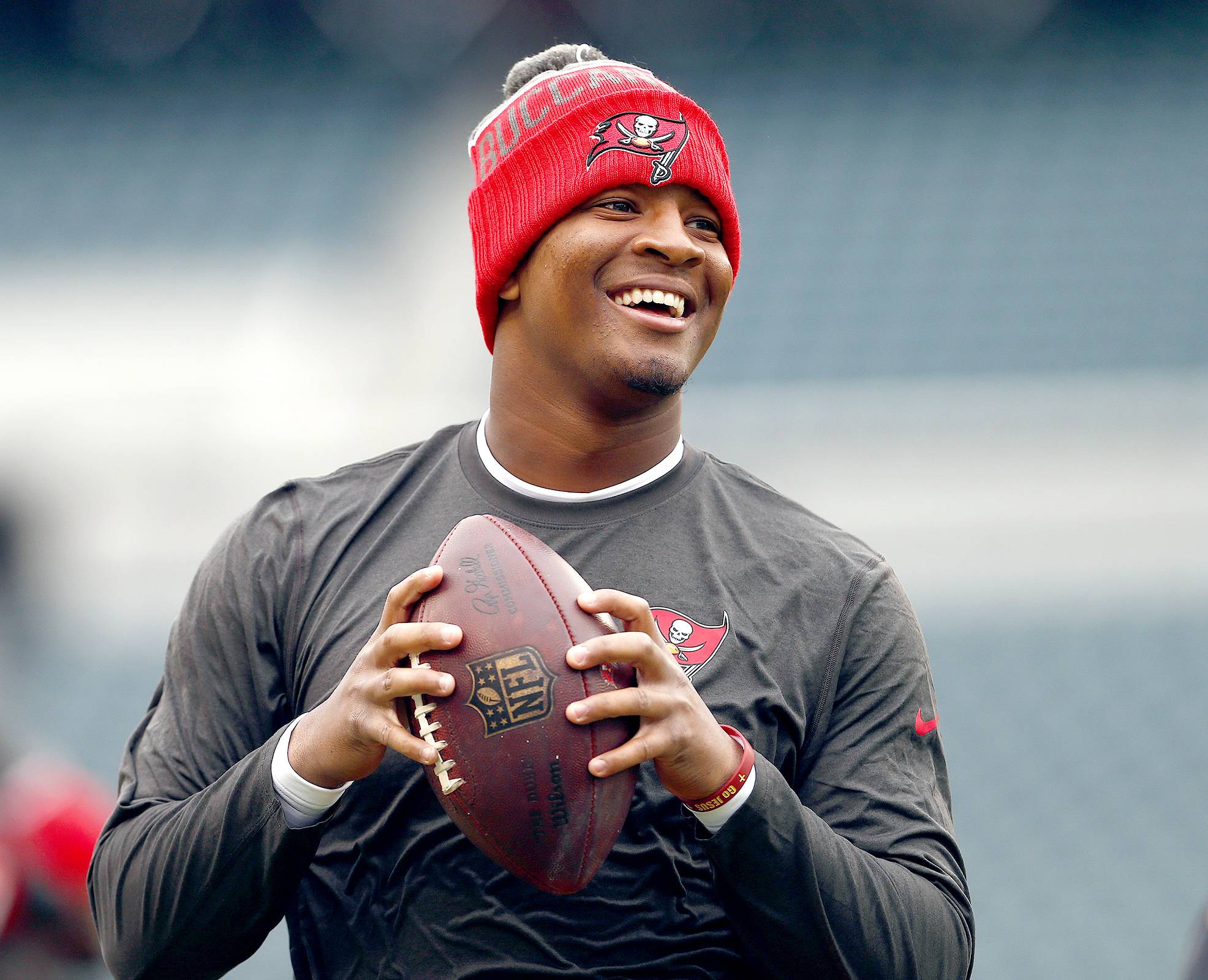 Bucs quarterback Jameis Winston makes kids feel special