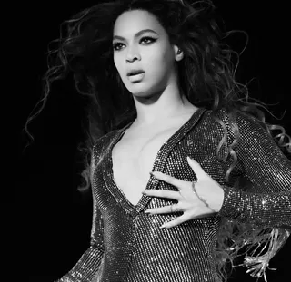 Get Me Bodied - Mrs. Carter can’t help but get in touch with her intimate side.&nbsp;(Photo: iam.beyonce via Tumblr)
