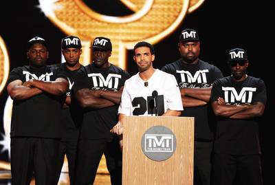 Drake Announces ESPYs Presenter Floyd Mayweather - How do you announce Floyd Mayweather&nbsp;as an ESPYs presenter? By rolling out the red carpet, of course! Drizzy even had some cats playing The Money Team bodyguards as his entourage. Nicely done.(Photo: Kevin Winter/Getty Images)