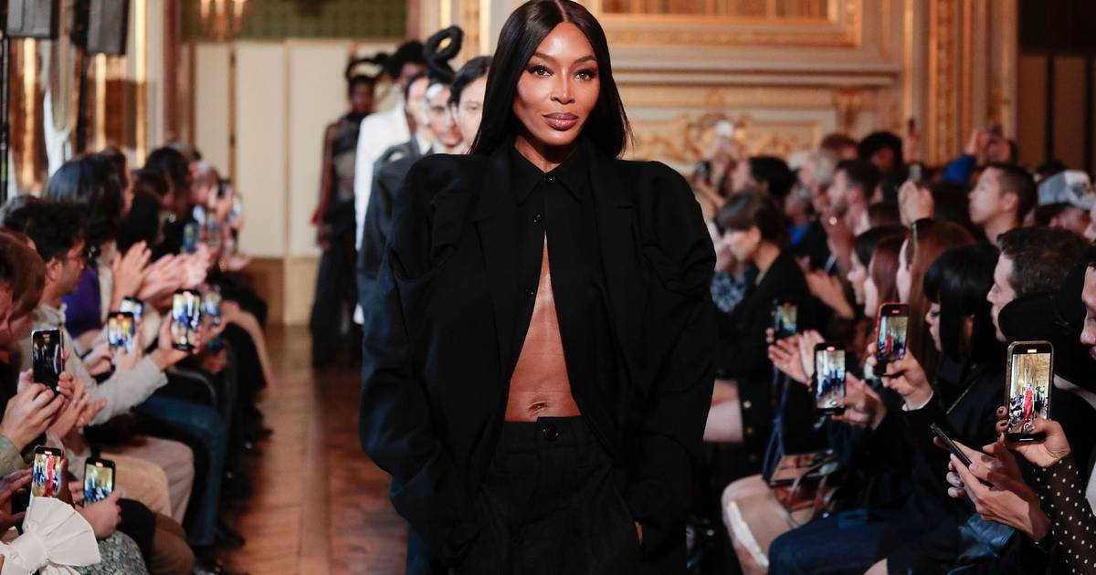 Naomi Campbell Stuns In Nude Spikey Photograph for Alexander Wang ...
