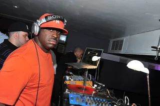 Funkmaster Flex (@funkmasterflex) - For popular radio DJ Funkmaster Flex, work never ends. Sometimes, though, he is just on chill mode.TWEET: "Wow! Been here all day!! I have done no work today!! Really enjoying it!! Wahhhhh!!!" (Photo: Henry Dziekan/Retna Digital)