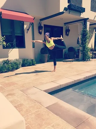 Tia Mowry&nbsp;@tiadmowry - &quot;It's SPRING! Back at it!&nbsp;#namaste&quot;Got a case of spring fever? Head outside and break into some yoga like this yogi over here.(Photo: Tia Mowry via Instagram)