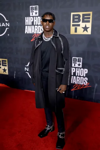 093022-style-bet-hip-hop-awards-2022-all-the-looks-on-the-red-carpet1.jpg