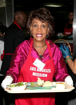 Congresswoman Maxine Waters&nbsp; - Congresswoman Maxine Waters serves meals at the Los Angeles Mission Christmas Celebration For the Homeless.(Photo: FayesVision/WENN.com)