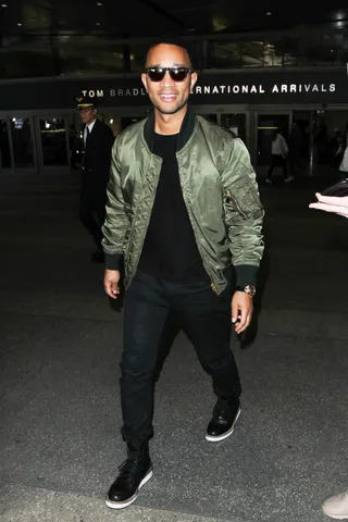 John Legend - John Legend jetted off for the holidays at LAX.(Photo: starzfly/Bauer-Griffin/GC Images)&nbsp;