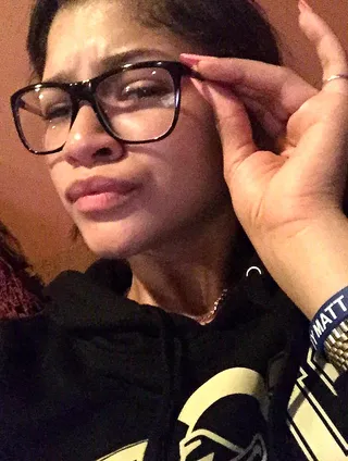 Zendaya - “@Manstagram_ that awkward moment when this tweet is irrelevant cause she's slaying both ways #wannaborrowmyglasses”  The young starlet recently clapped back at Twitter user @Manstagram_ after the account trolled a popular YouTube star for posting a makeup-free selfie. &nbsp;In other words, haters, please take several seats.  (Photo: Zendaya Coleman via Twitter)